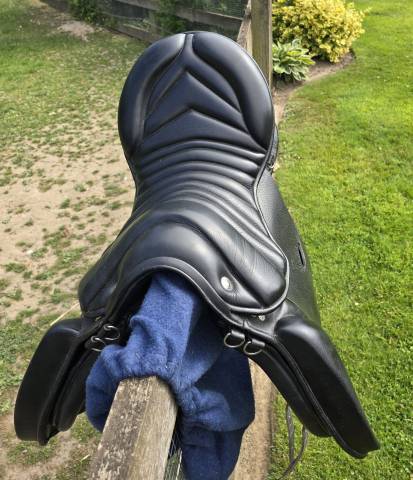 Selle zaldi royal police 