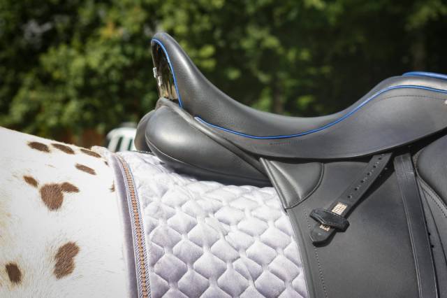 Selle de dressage kavalkade 17,5