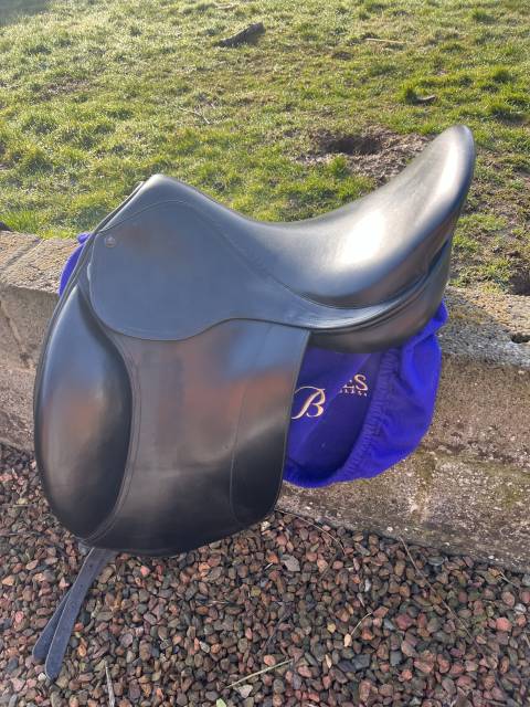 Selle de dressage Éric mondange 