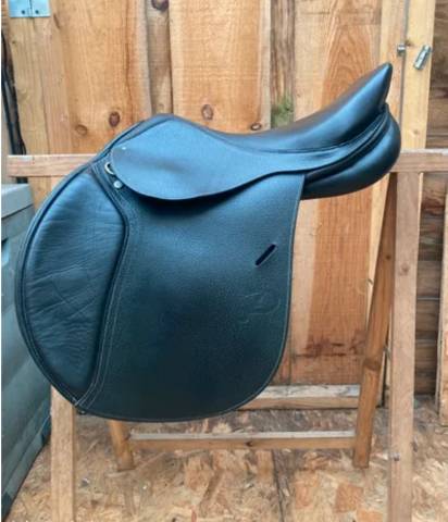 Selle privilège équitation 17"