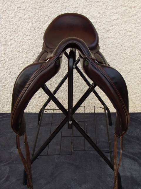 Selle Dressage Devoucoux Makila 17' Petit prix 