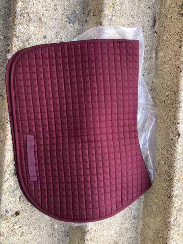 TAPIS PRUNE PARFAIT ÉTAT