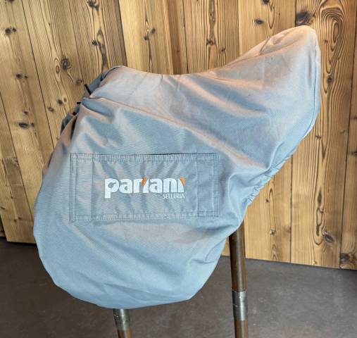 SELLE PARIANI - modèle Custom Jump Lady 17,5"