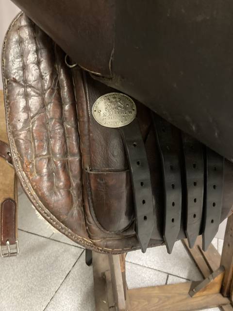 Selle Cheval Amazone anglaise Marque MAYHEW 