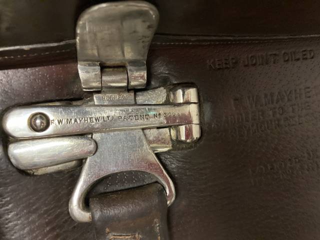Selle Cheval Amazone anglaise Marque MAYHEW 