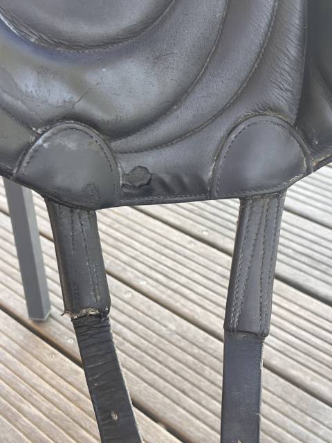 Selle de dressage Antares