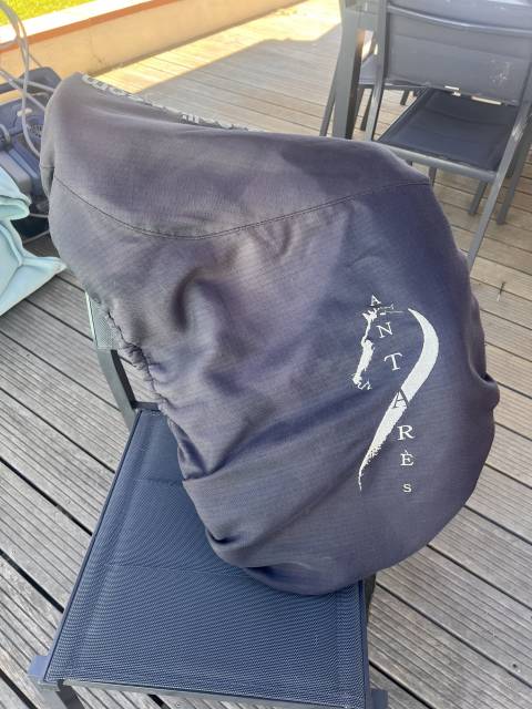 Selle de dressage Antares