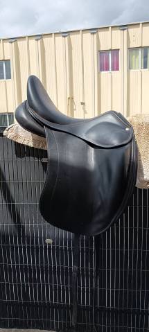Selle dressage Childéric 