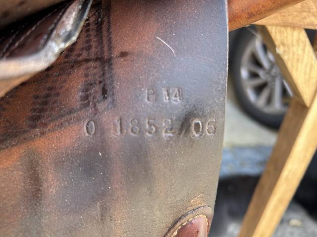 Selle butet 14 pouces