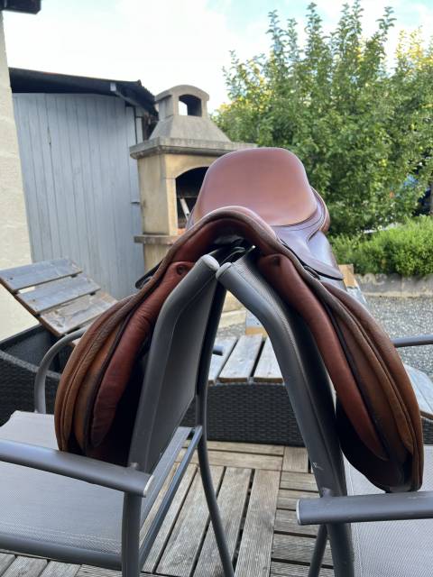 Selle en cuir 