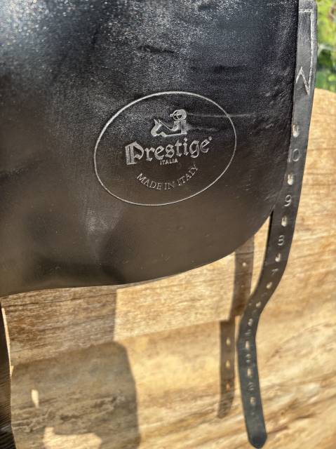 Selle de dressage PRESTIGE