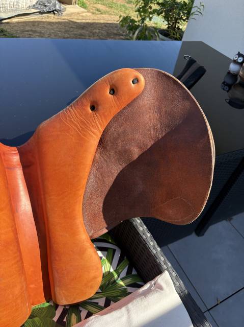 Selle Éric Thomas modèle Saumur