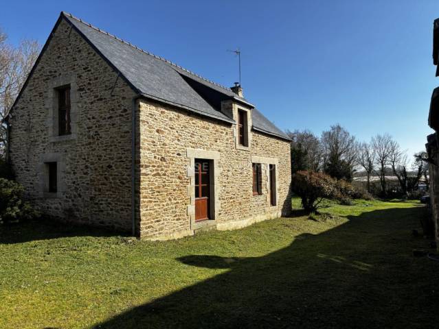 Propriété coup de coeur, 3 maisons, à 2 min de la plage