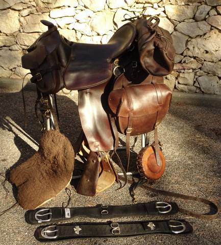 SELLE GUICHARD  LONGUE DISTANCE 