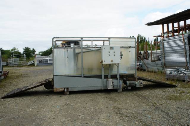 Tapis roulant occasion/reconditionné avec inclinaison