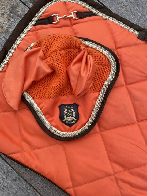 Tapis hkm + bonnet orange