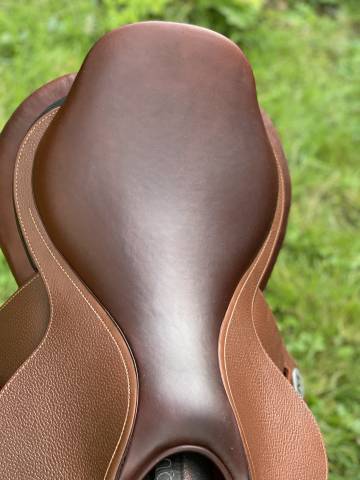 Selle Meyer 18 pommeau Marianne 2024 