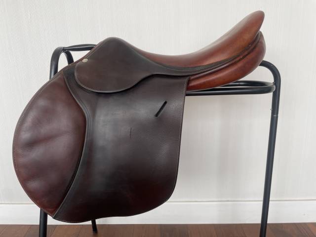 Selle  CSO Butet 18"