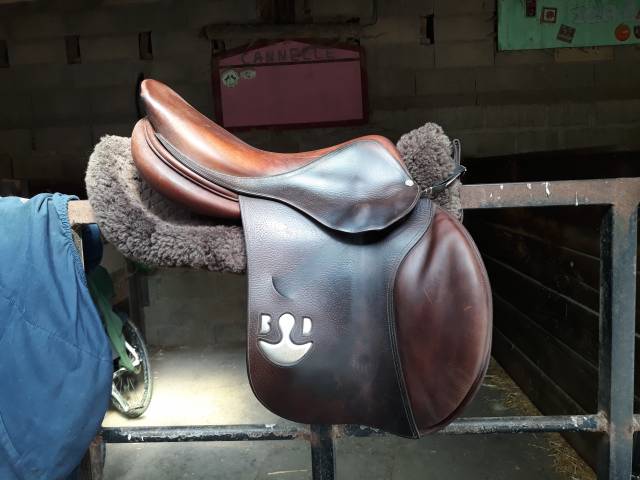 Selle Delgrange modèle partition 17.5