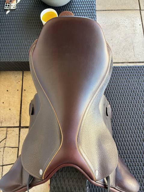 Selle baude victoire 17’’