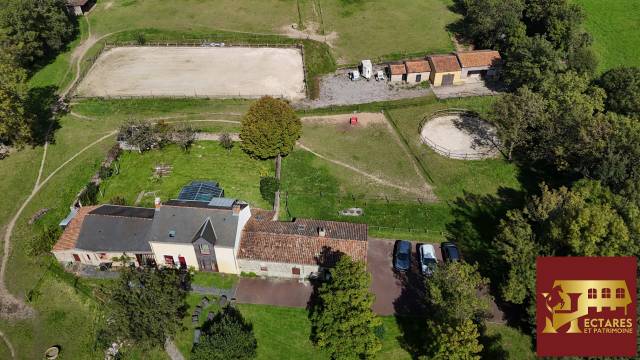 Maison saint etienne de montluc 5ch de178 m2 sur 2 hectares