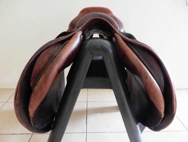 Selle obstacle CWD 17.5" quartiers 2C