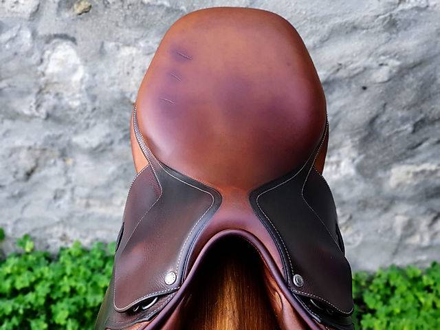 Selle butet plate 17,5