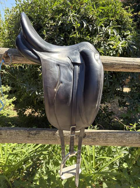 Selle de dressage Devoucoux Mendia 