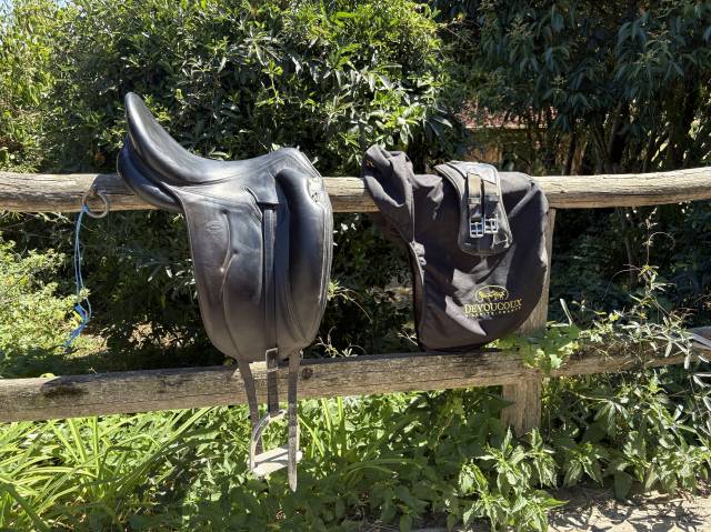 Selle de dressage Devoucoux Mendia 