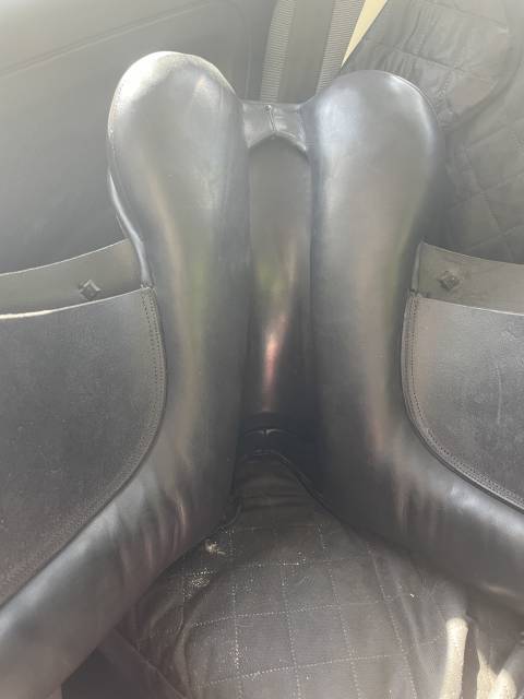 Selle dressage Barnsby 17,5