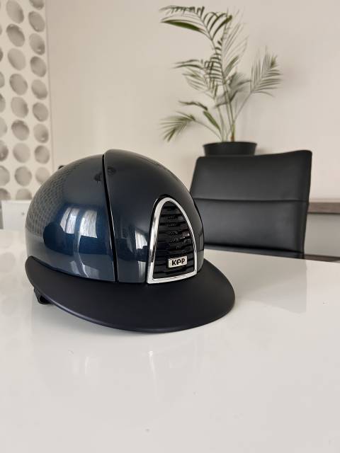 A vendre Bombe d'équitation KEP