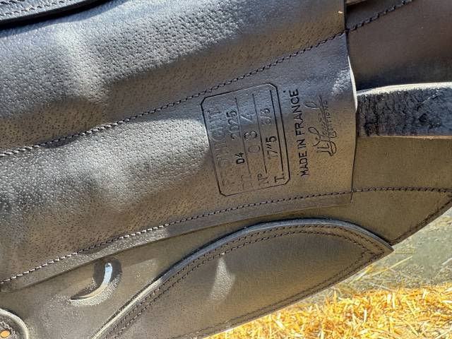 SELLE NEUVE JL MAUREL - 17,5 pouces