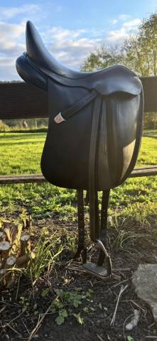 Selle dressage Bates innova