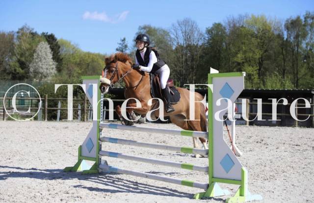 Location. barbie de blonde