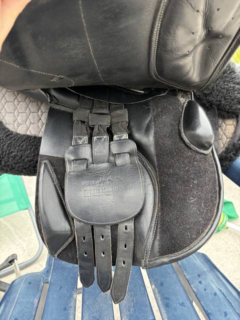 Selle d&rsquo;obstacles HKM Canyon