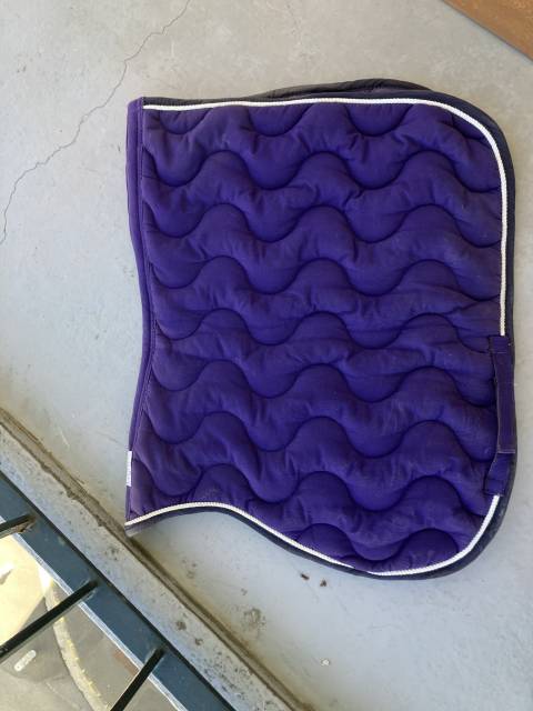 Tapis de selle Equithème violet