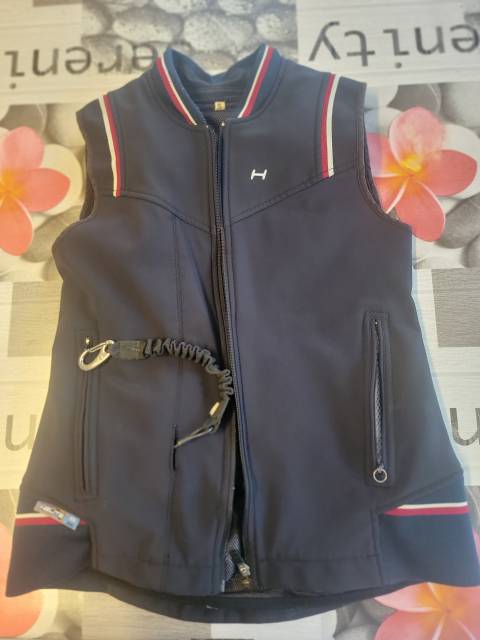 Gilet air bag Helite et 4 cartouches