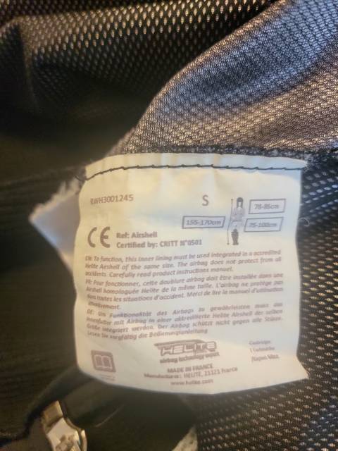 Gilet air bag Helite et 4 cartouches