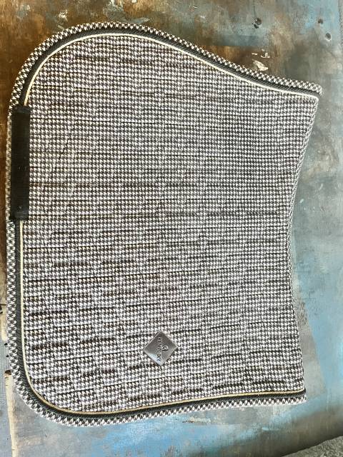 tapis kentucky pied de poule saut cheval 