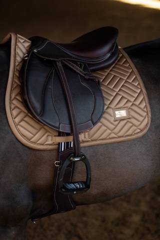 Tapis de selle Modern Champagne - Equestrian Stockholm - Matelassage moderne