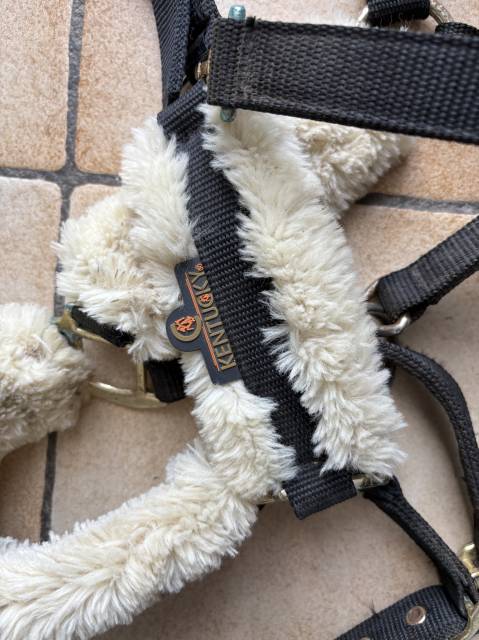 Licol KENTUCKY Horseware noir et mouton - Taille Full