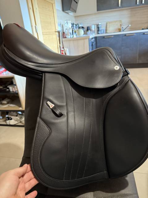 Selle Equipe EK-GO ECarbon