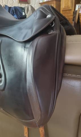 Selle dressage Prestige Venus K - marron - Taille 17