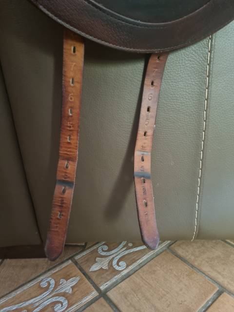 Selle dressage Prestige Venus K - marron - Taille 17