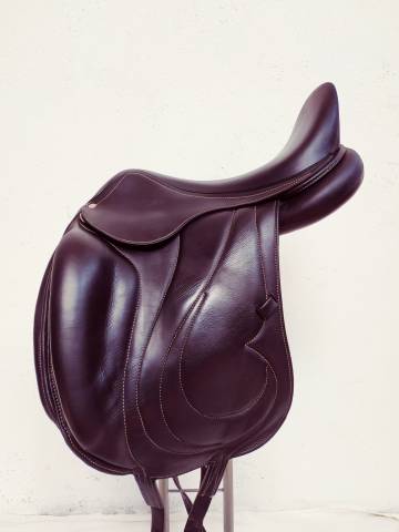 Antares CADENCE 2022 Dresage Saddle 