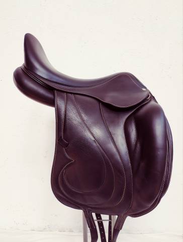 Antares CADENCE 2022 Dresage Saddle 
