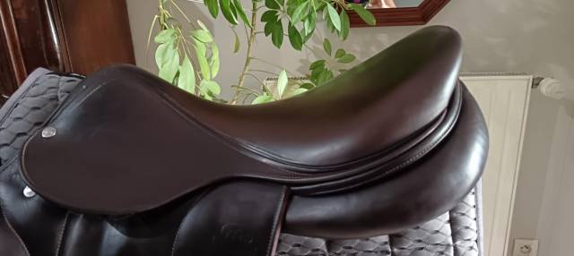 Selle mixte Devoucoux chiberta 17.5 de 2017. 