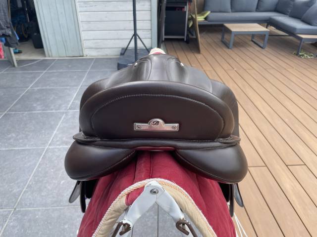 Selle Bates mixte 17,5