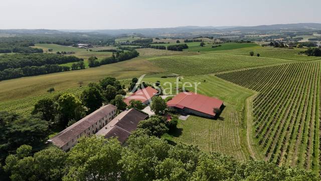 Domaine d'exception 33ha triangle d'or  potentiel événe