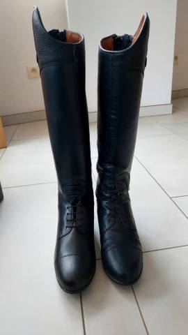 Bottes d'équitation noirs